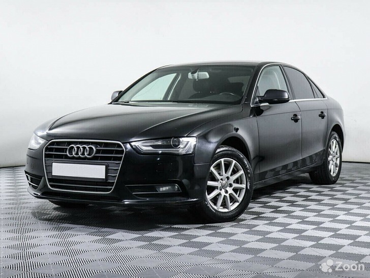 Audi A4 1800 см³ передний 2012 Москва - изображение 1