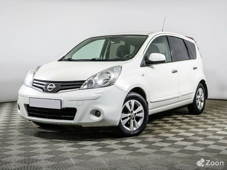 Nissan Note 1600 см³ передний 2010 Москва - изображение 1