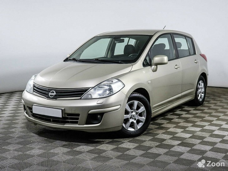 Nissan Tiida 1600 см³ передний 2011  - изображение 1