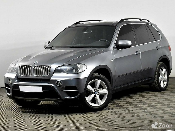 BMW X5 4400 см³ 4х4 2010  - изображение 1