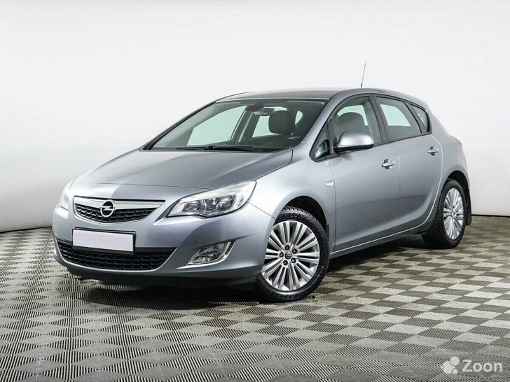 Opel Astra 1600 см³ передний 2011  - изображение 1