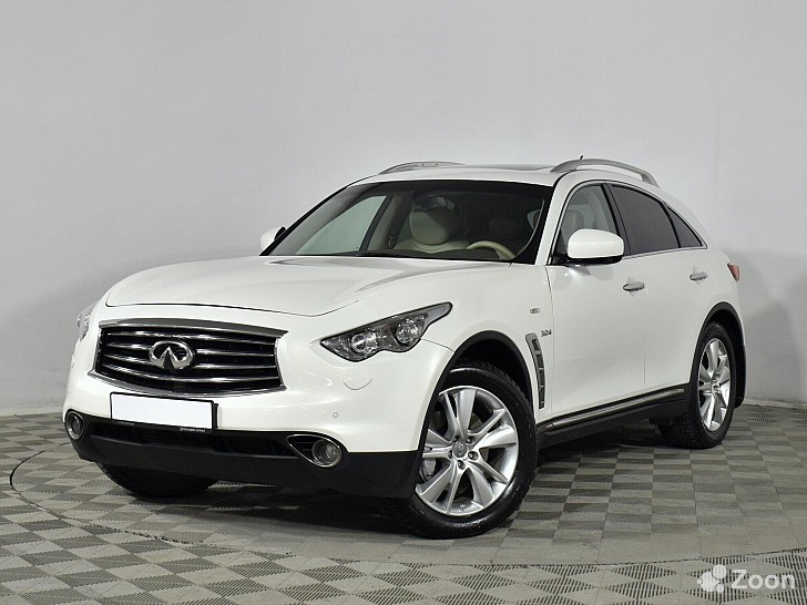 Infiniti QX70 3000 см³ 4х4 2014 Москва - изображение 1