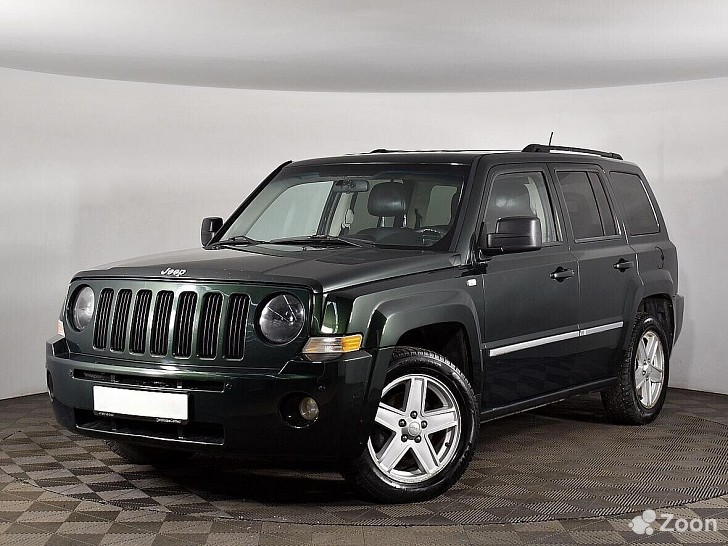 Jeep Liberty (Patriot) 2400 см³ 4х4 2010 Москва - изображение 1