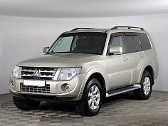 Mitsubishi Pajero 3000 см³ 4х4 2012 