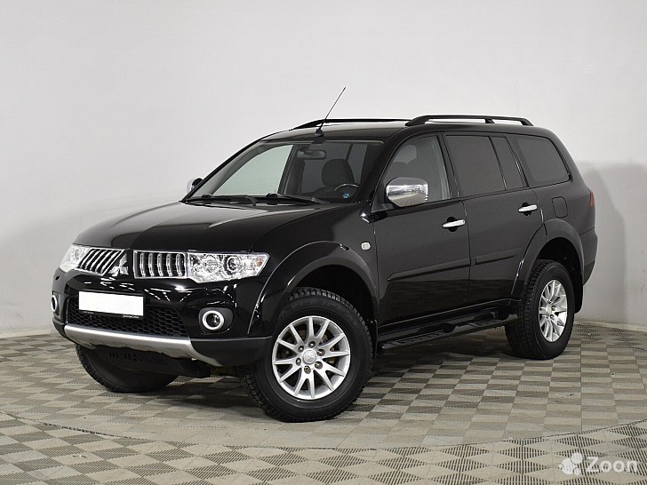 Mitsubishi Pajero Sport 2500 см³ 4х4 2011 Москва - изображение 1