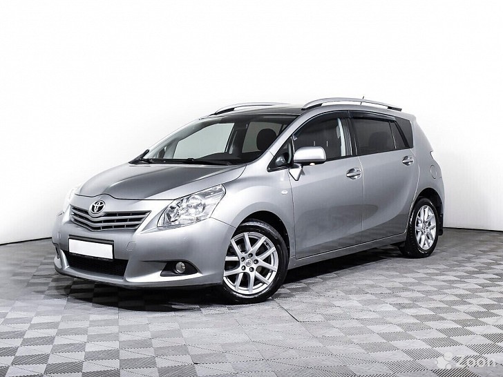 Toyota Verso 1800 см³ передний 2011  - изображение 1