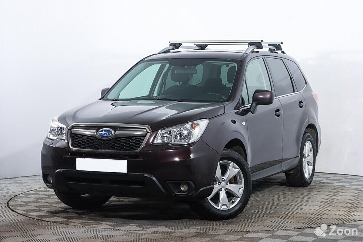 Subaru Forester 2000 см³ 4х4 2013  - изображение 1