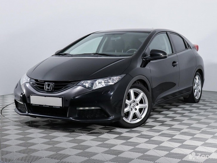 Honda Civic 1800 см³ передний 2013 Москва - изображение 1