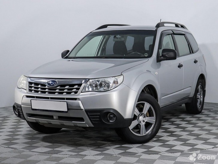 Subaru Forester 2000 см³ 4х4 2011 Москва - изображение 1