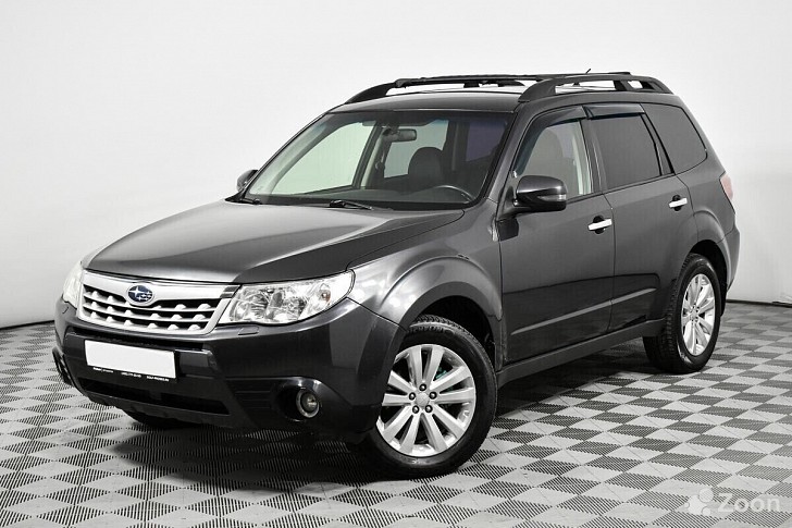 Subaru Forester 2500 см³ 4х4 2011  - изображение 1