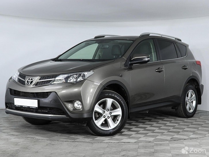 Toyota RAV 4 2200 см³ 4х4 2015  - изображение 1