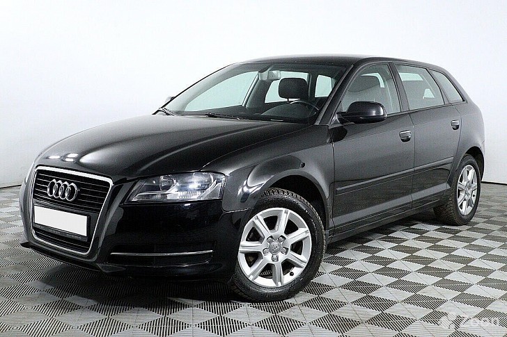 Audi A3 1200 см³ передний 2012  - изображение 1