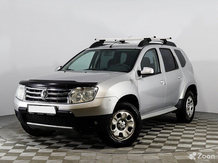 Renault Duster 2000 см³ 4х4 2014  - изображение 1