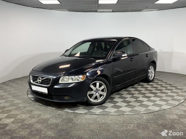 Volvo S40 2000 см³ передний 2011  - изображение 1