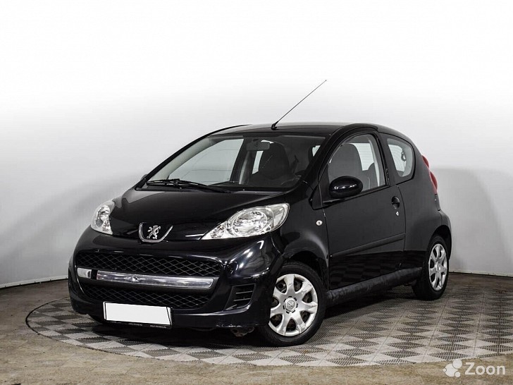 Peugeot 107 1000 см³ передний 2011  - изображение 1