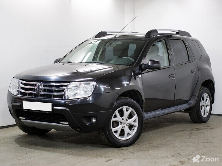 Renault Duster 2000 см³ передний 2012 Москва - изображение 1