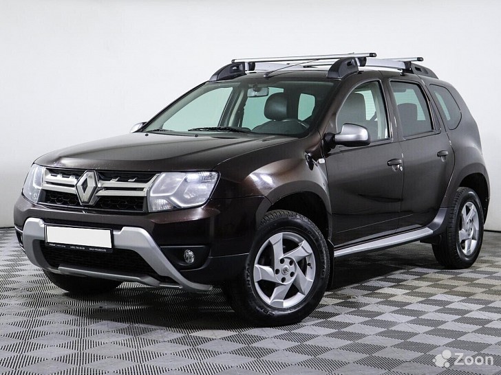 Renault Duster 2000 см³ 4х4 2015  - изображение 1