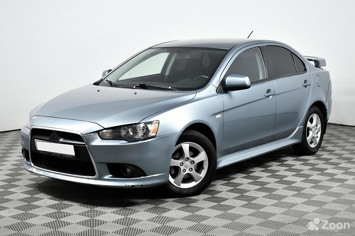 Mitsubishi Lancer 1500 см³ передний 2011 Москва - изображение 1