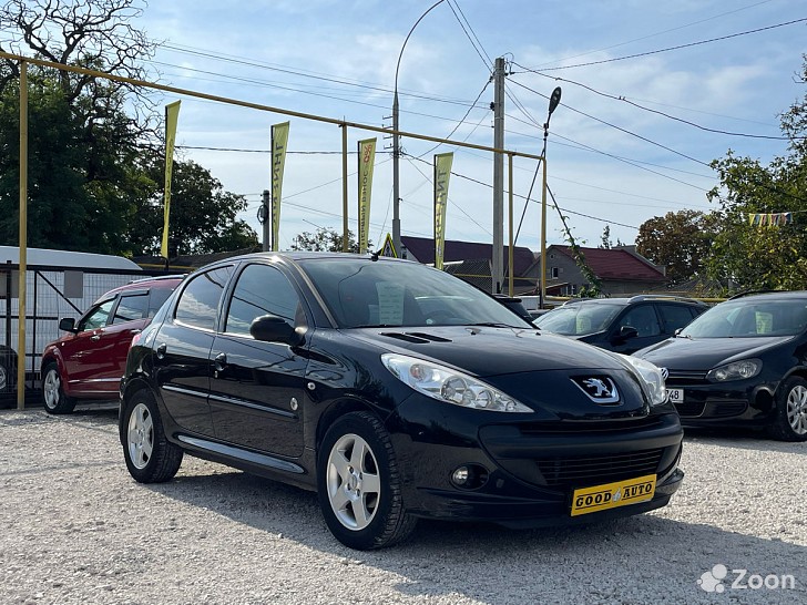 Peugeot 206 1400 см³ передний 2012 Bălți mun. - изображение 1